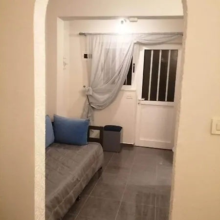 Manolis&xenia Apartment *